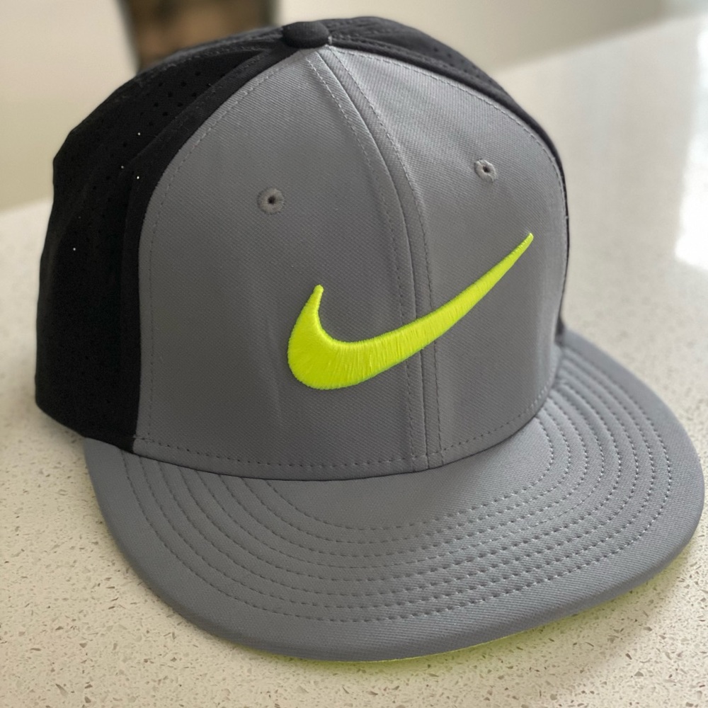 Nike SnapBack hat